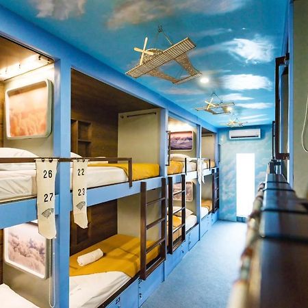 D'Gobers Hostel Seminyak By Gumilang Hospitality Екстериор снимка