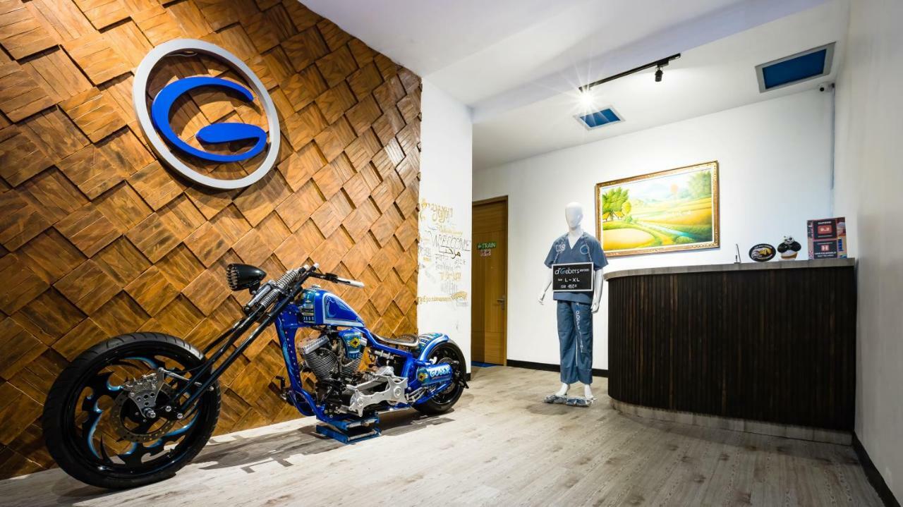 D'Gobers Hostel Seminyak By Gumilang Hospitality Екстериор снимка